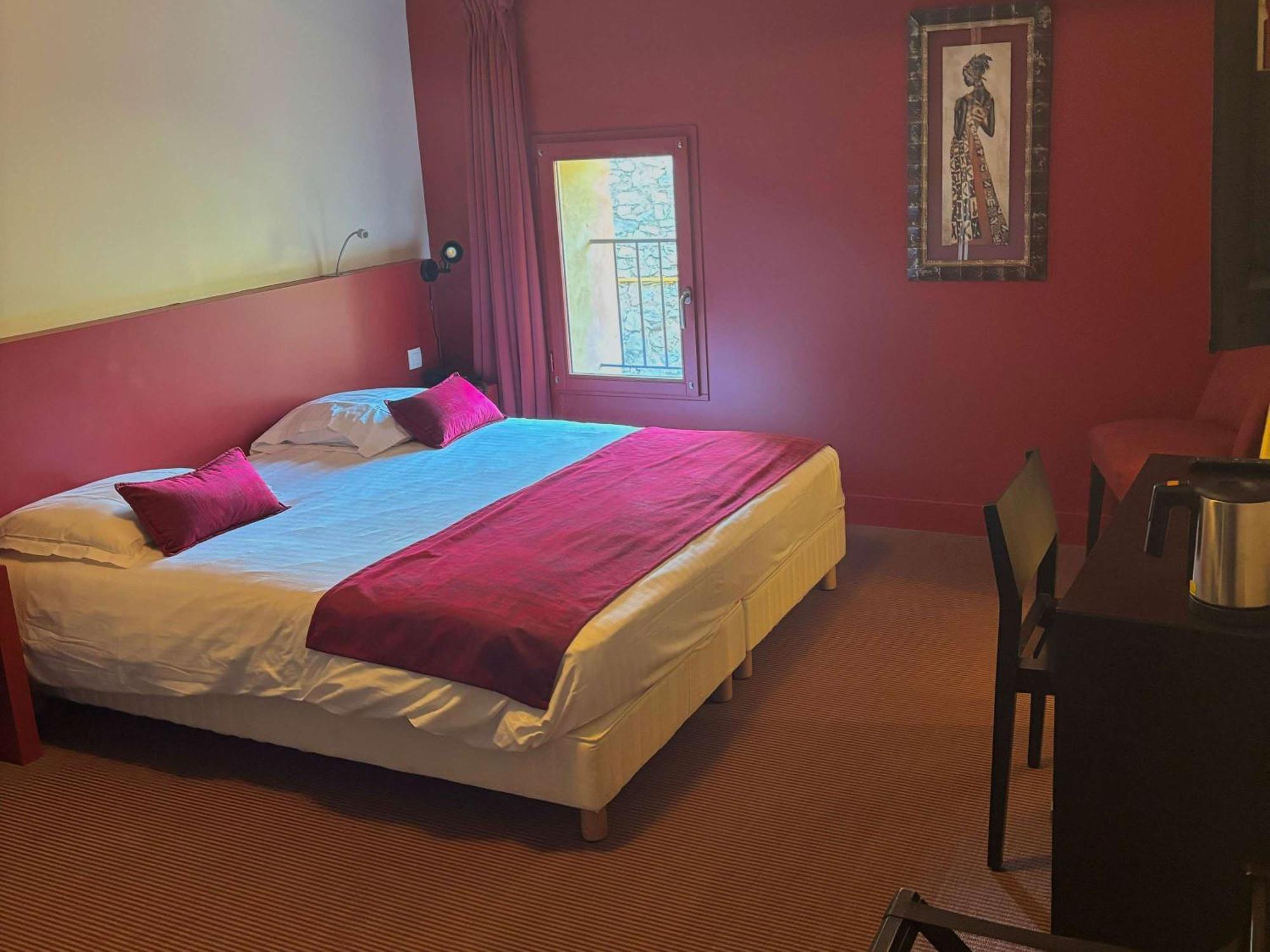 Mercure Aix-En-Provence Sainte-Victoire Châteauneuf-le-Rouge المظهر الخارجي الصورة