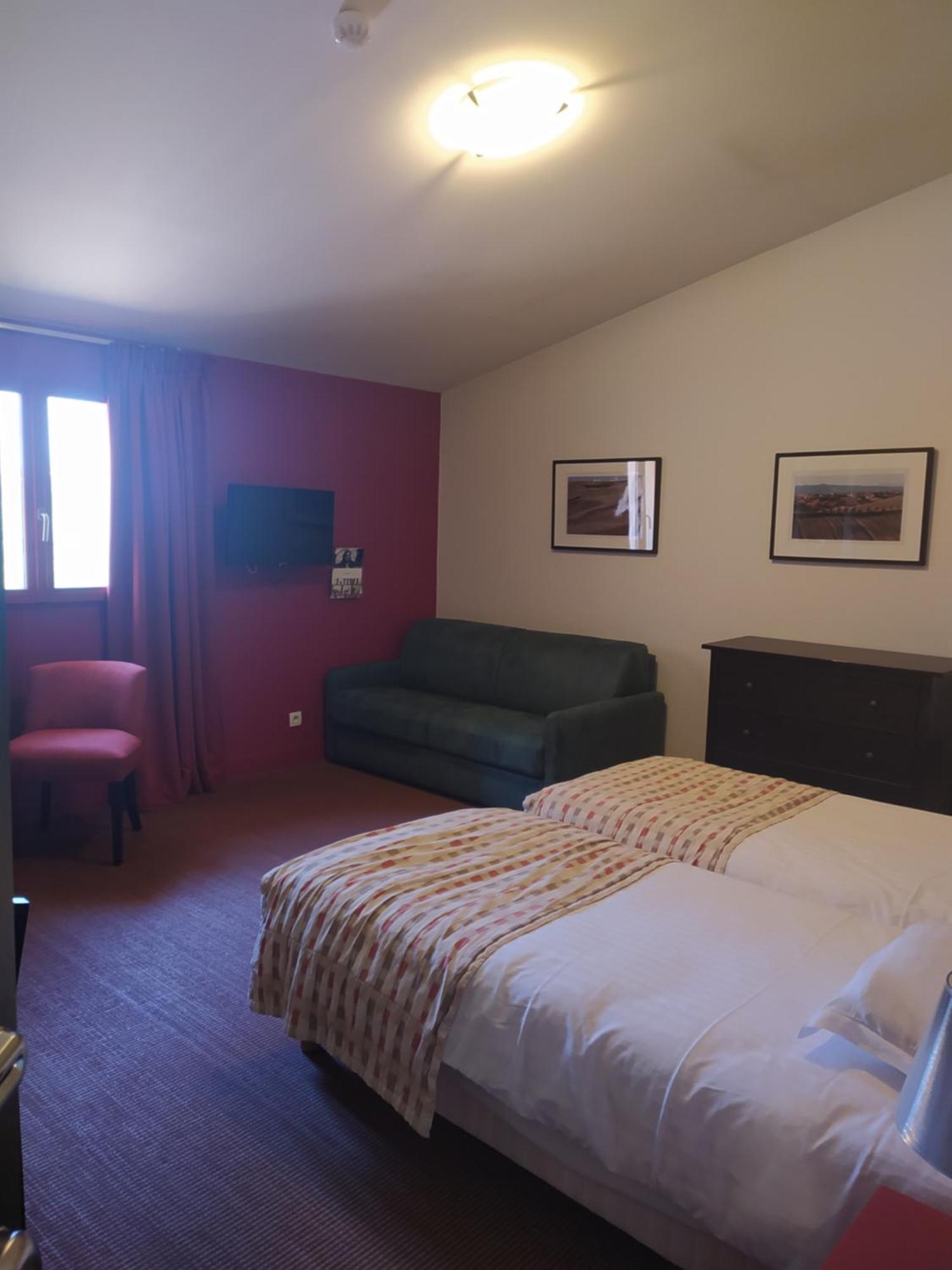 Mercure Aix-En-Provence Sainte-Victoire Châteauneuf-le-Rouge المظهر الخارجي الصورة